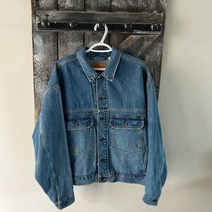 Levis Jean Jacket w/Front Pockets Boxy Fit